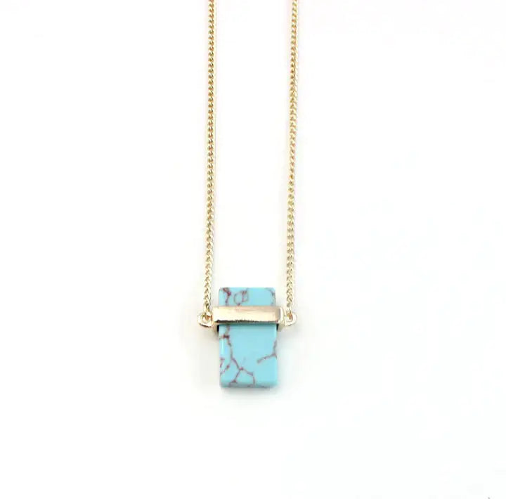 Collar de piedra de mármol natural