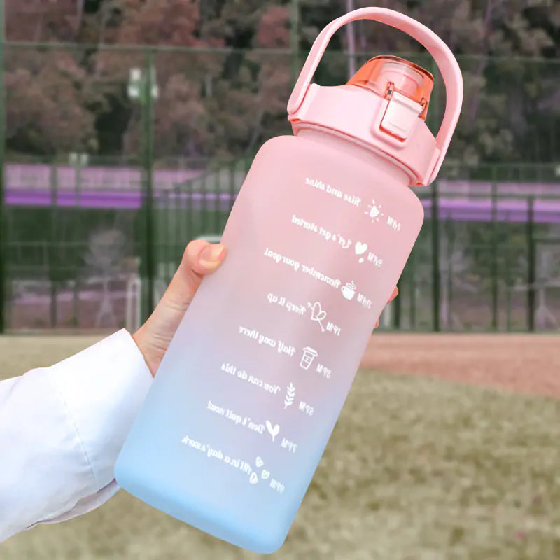 Botella de agua de gran capacidad de 2 l con pajita