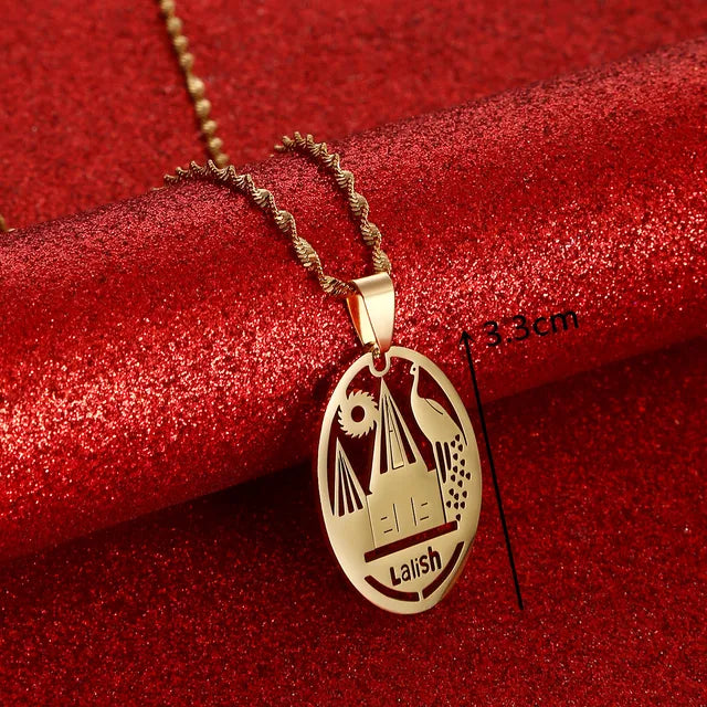 Collar con colgante de acero inoxidable Lalish
