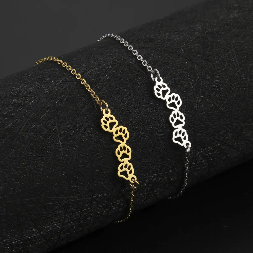 Pulsera de mano con forma de pata de animal