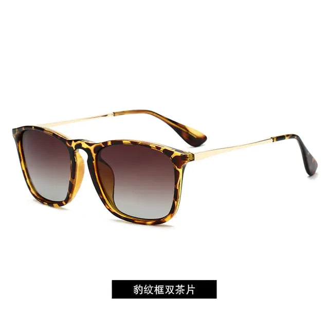 Gafas de sol clásicas con espejo negro