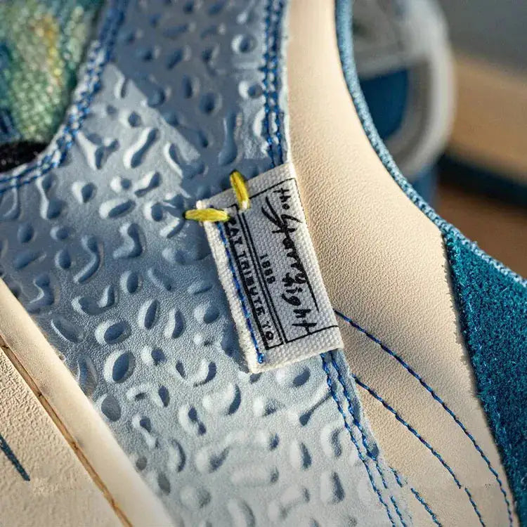 Zapatillas de lona para hombre con la leyenda "La noche estrellada de Van Gogh"