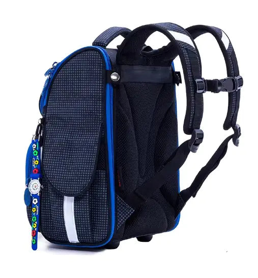 Mochila ortopédica de fútbol 3D para niños