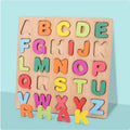 Tablero de madera para unir números y letras