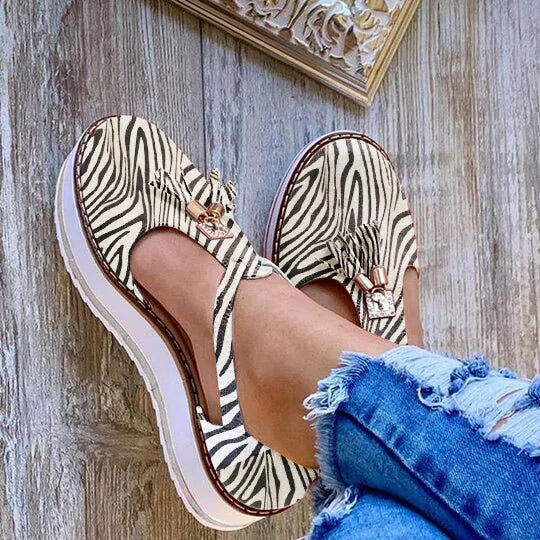 Zapatos planos de mujer con suela gruesa y plataforma