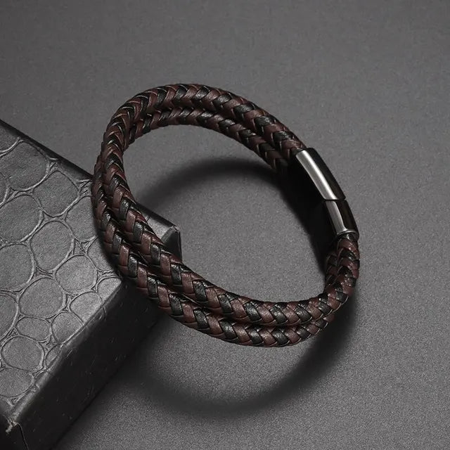 Pulsera clásica de cuero multicapa tejida a mano