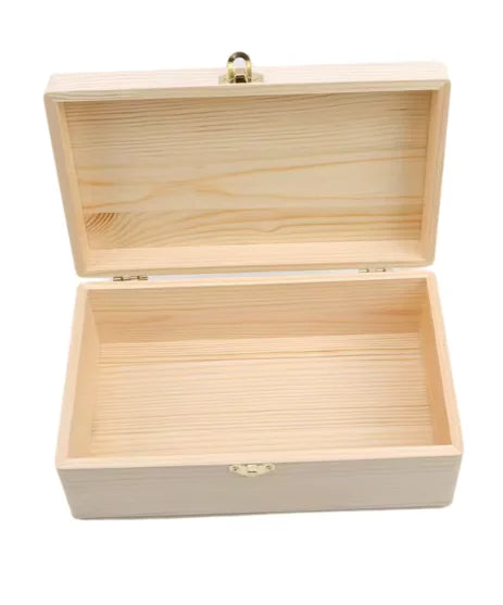 Caja de regalo rectangular de madera maciza hecha a mano: estuche para joyas de pino silvestre de color tronco