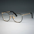 Gafas de ojo de gato con montura de metal