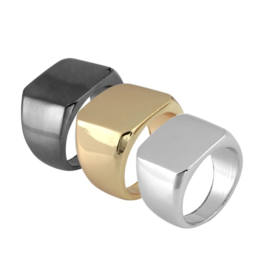 Anillo cuadrado sencillo negro/dorado/plateado
