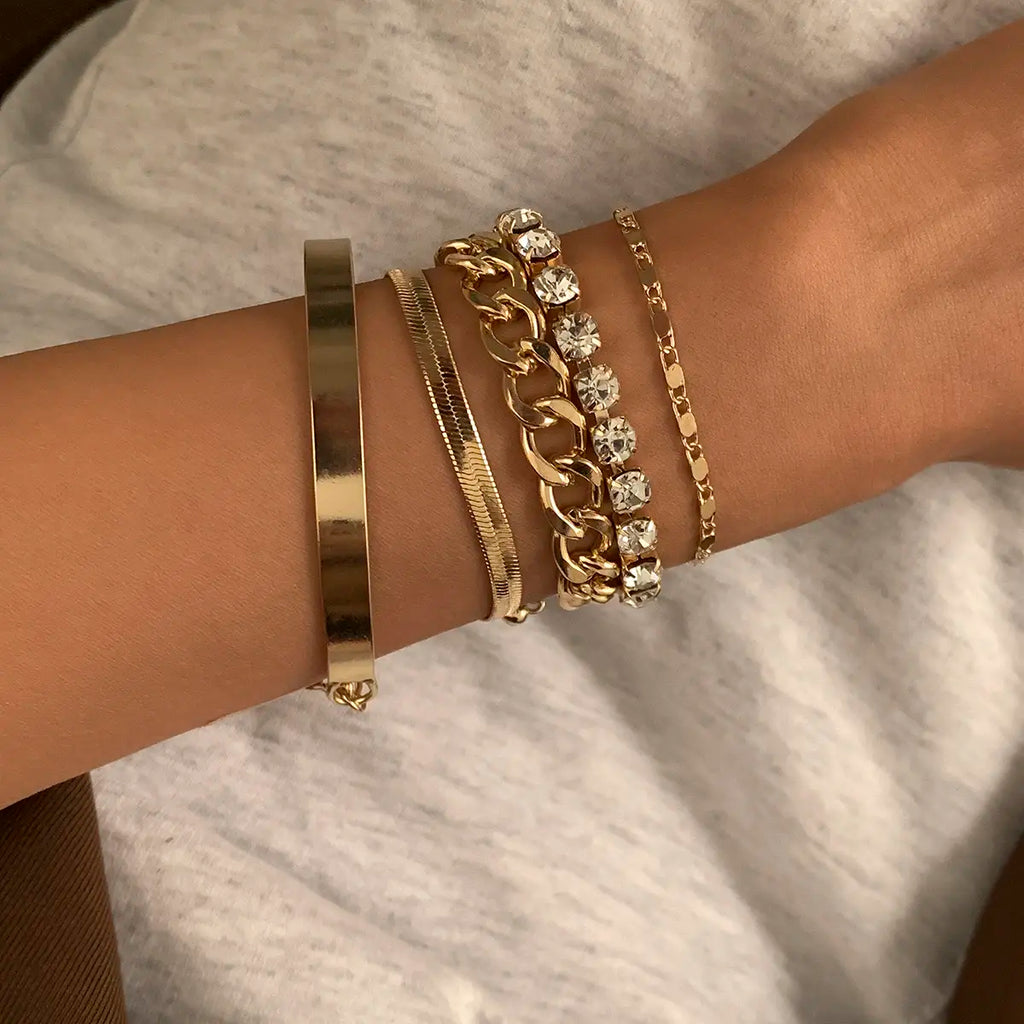 Pulsera con dije de cadena de circonitas de cristal