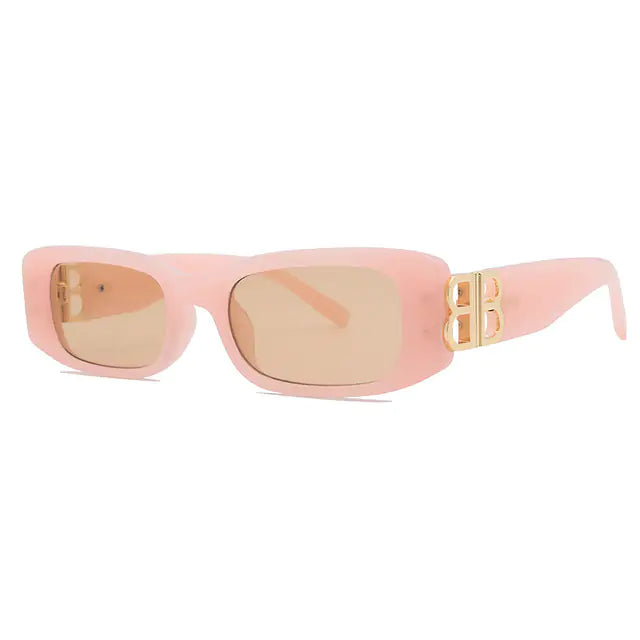 Gafas retro con lentes de color negro