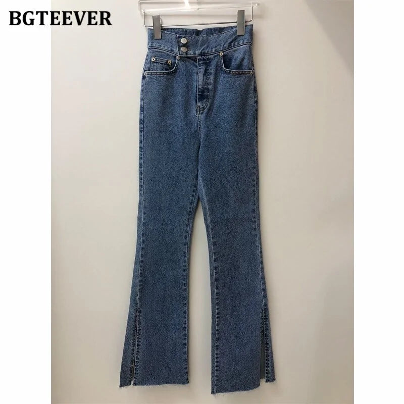 Pantalones vaqueros acampanados con doble botón para mujer