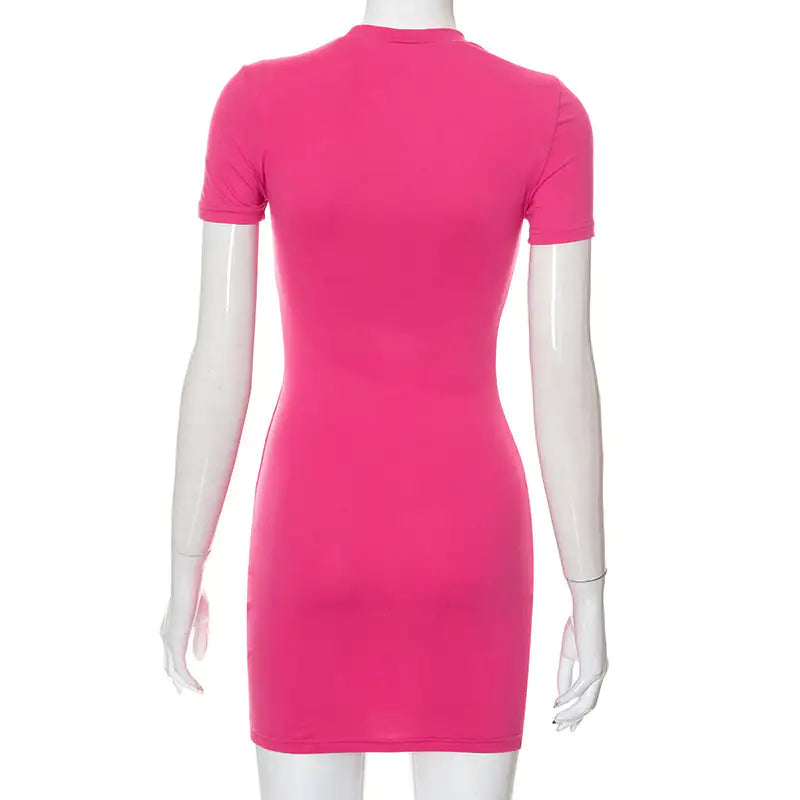 Vestido mini ajustado con bordado de corazones