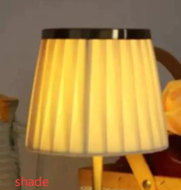 Lámpara de mesa antigua