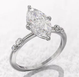 Anillo de circonita cúbica deslumbrante