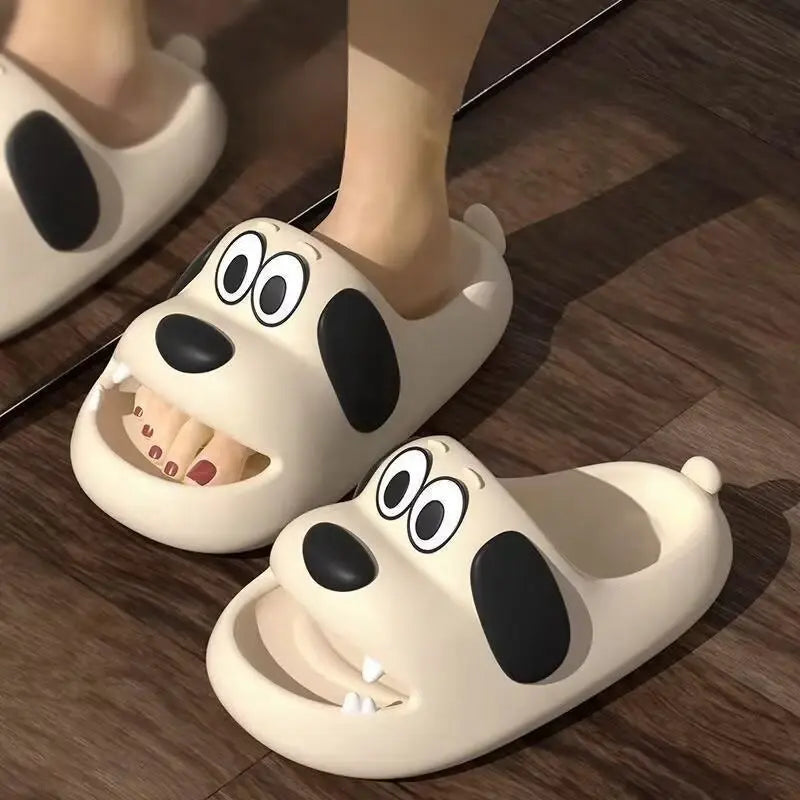 Chanclas con forma de perro de dibujos animados