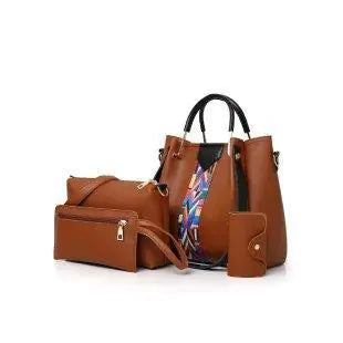 Juego de cuatro piezas para bolsos de mamá