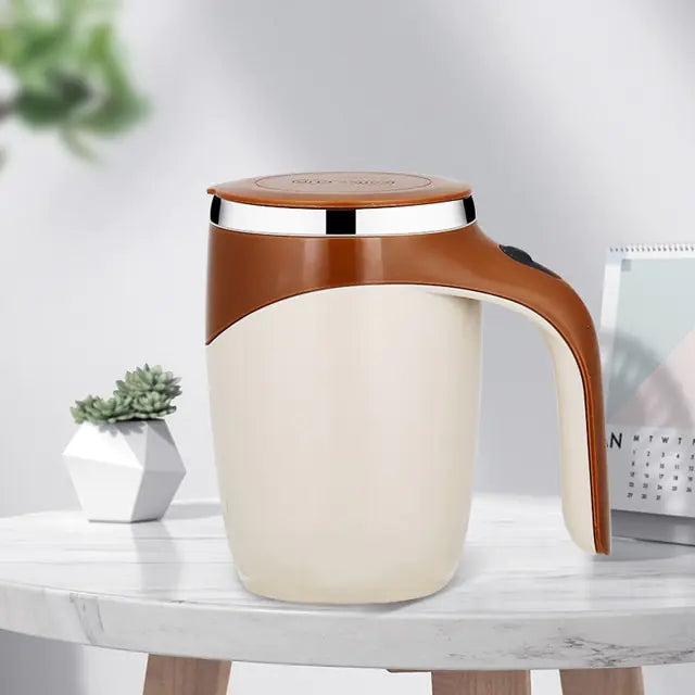 Taza de café automática recargable con agitador