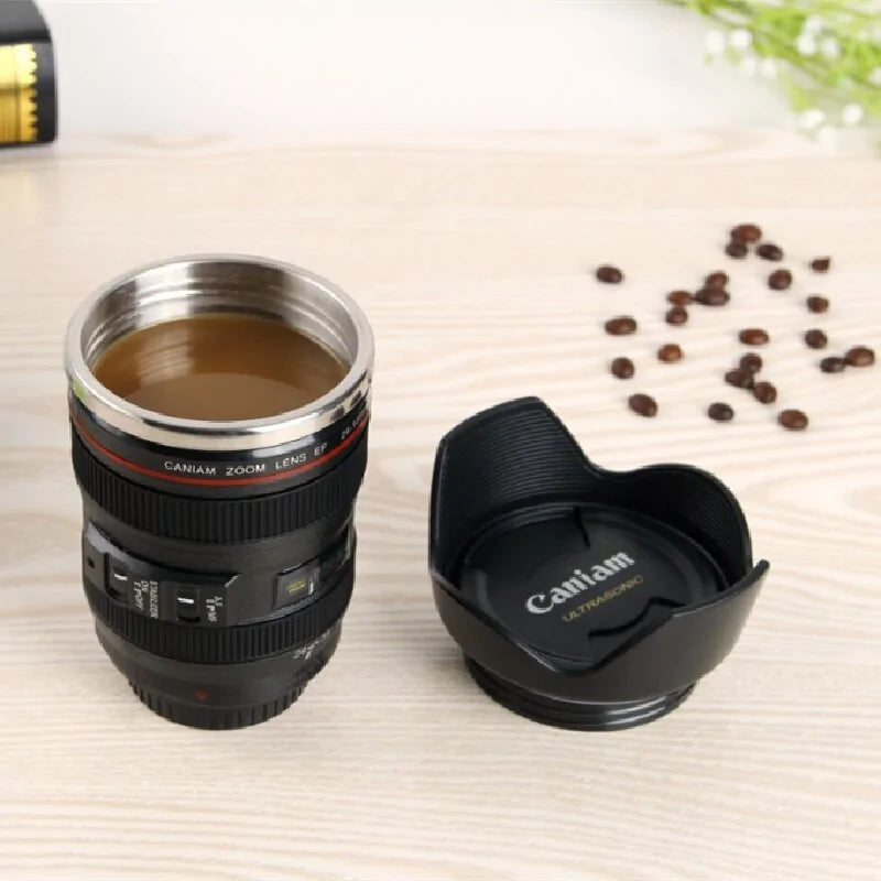 Tazas con forma de lente de cámara