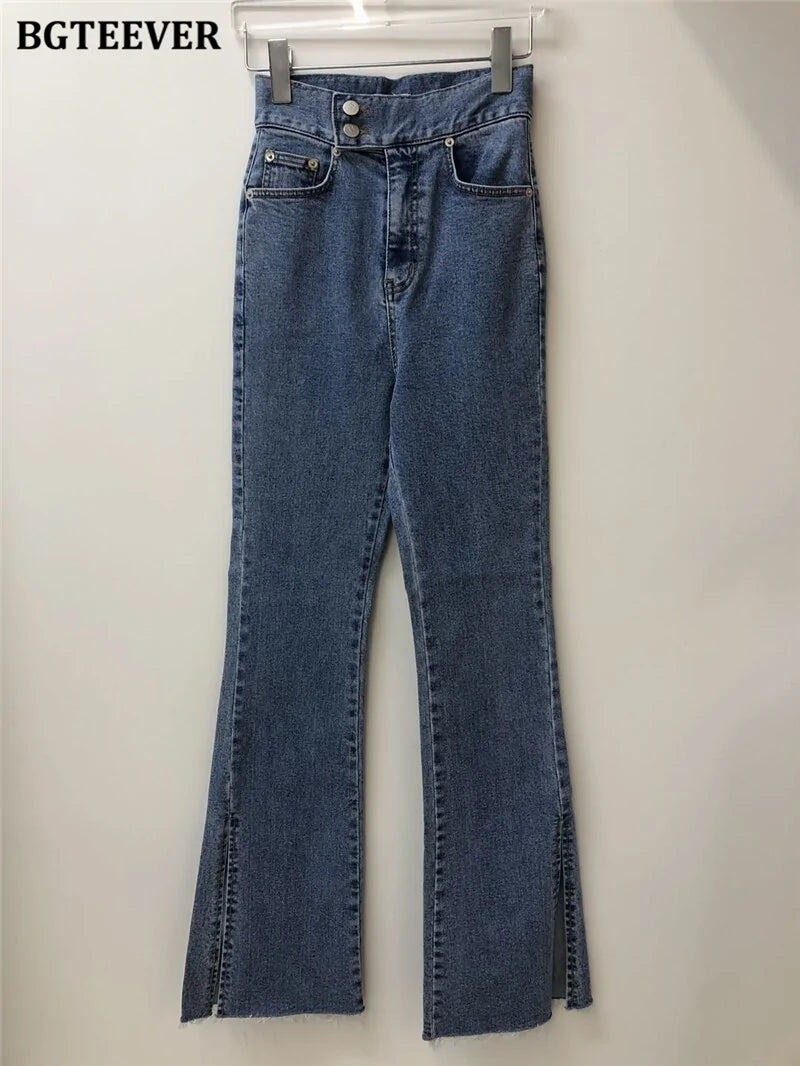 Pantalones vaqueros acampanados con doble botón para mujer