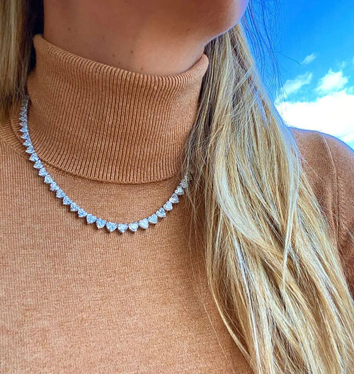 Collar de tenis con circonita cúbica en forma de corazón 5A