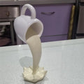 Estatuas de resina Taza de café flotante Escultura artística Cocina Hogar