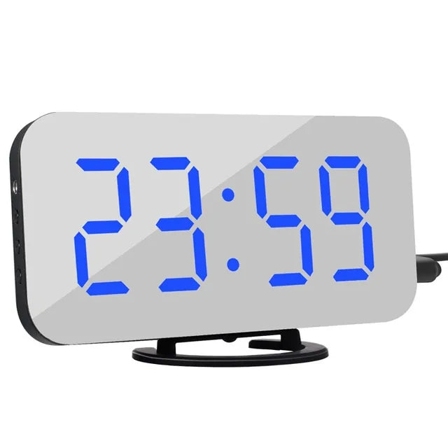 Reloj despertador digital con pantalla LED y 2 puertos de salida USB