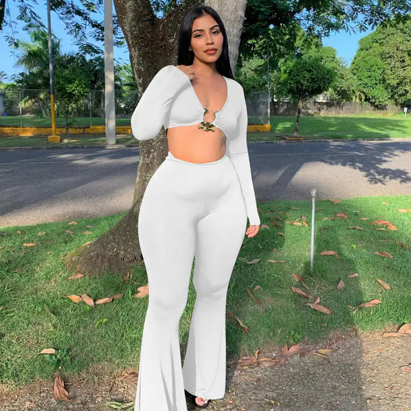 Conjunto de pantalones acampanados de canalé