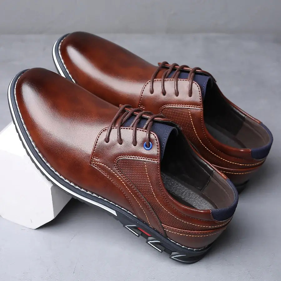 Zapatos retro para hombre, zapatos de cuero de marca de negocios