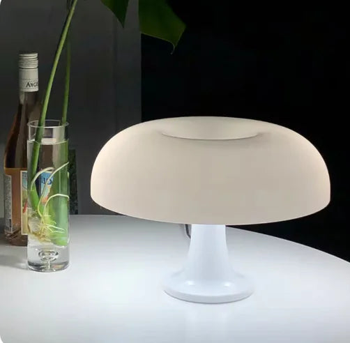 Lámpara de mesa LED con forma de hongo de diseño italiano: iluminación minimalista moderna para dormitorios, salas de estar y hoteles