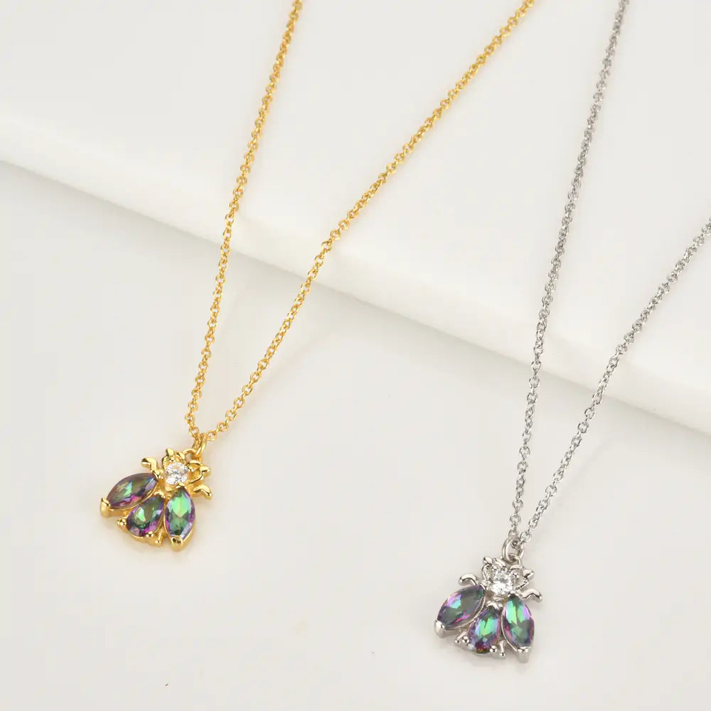 Colección de anillos y pendientes de abejas de invierno