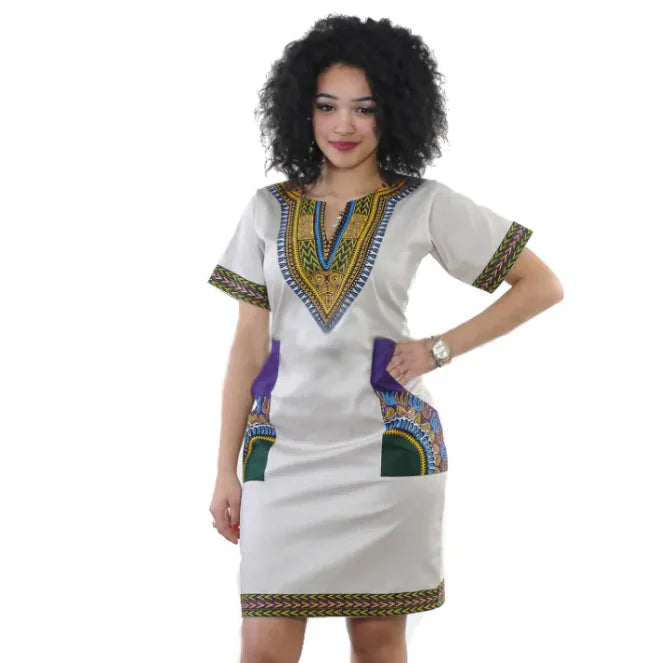 Vestido ajustado de elegancia cultural
