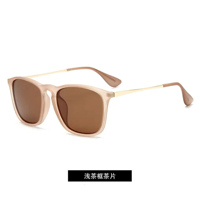Gafas de sol clásicas con espejo negro