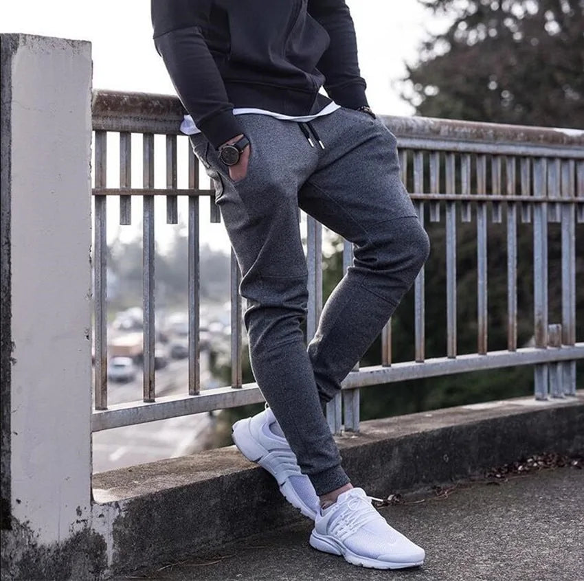 Pantalones deportivos para hombre