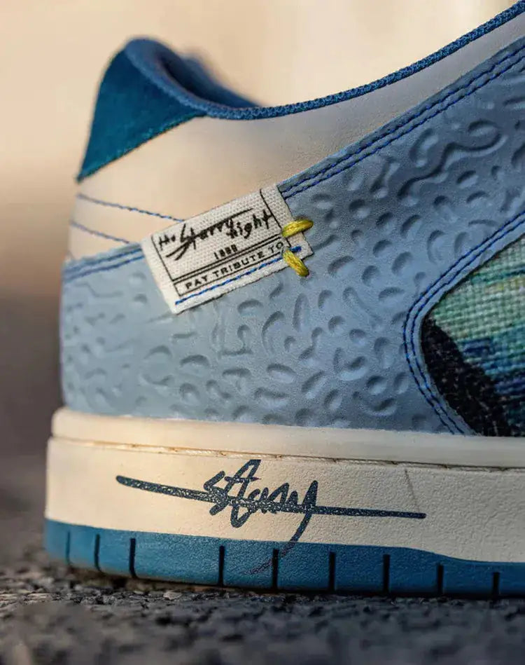Zapatillas de lona para hombre con la leyenda "La noche estrellada de Van Gogh"